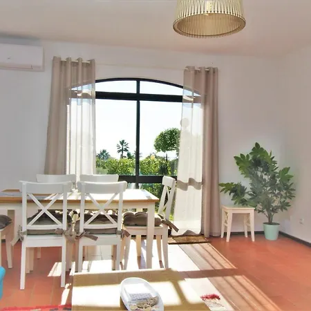 Sea View - Beach - Pool - Garden - Terrace Holiday home *